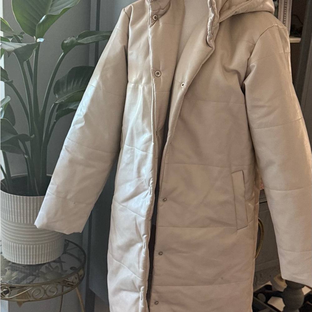 Women's Cream Hooded Puffer Coat